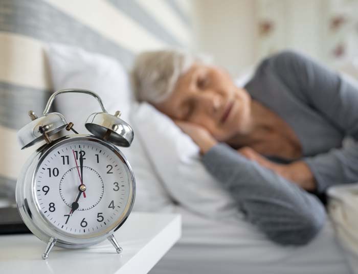 Lifestyle Tips for Elderly Adults Living with Insomnia